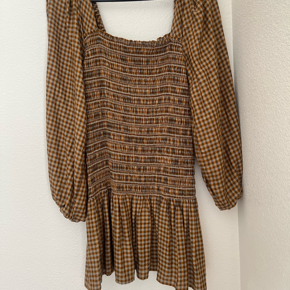 Short babydoll dress long sleeve